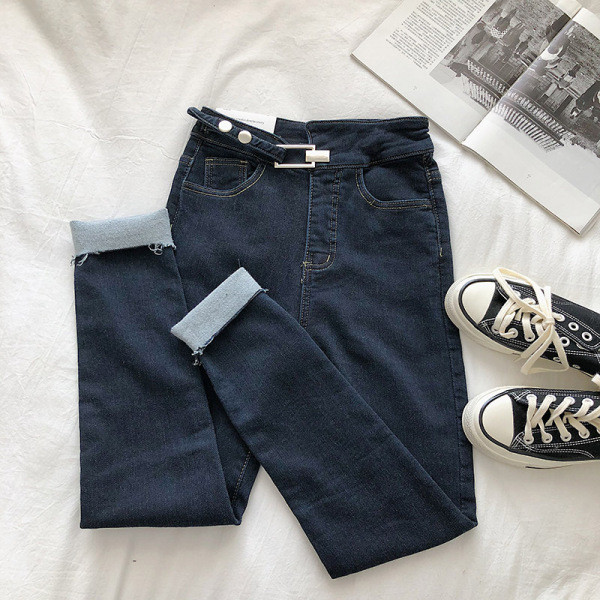 Női farmer fekete és kék színben, magas derékkal és csattal