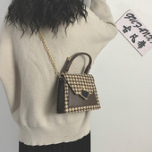 Stílusos női táska hosszú és rövid füllel négy színben, fém rögzítéssel