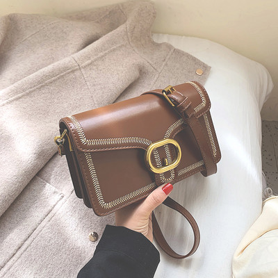 Öko bőrből készült női táska fém rögzítéssel, négy színben