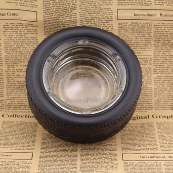 Стъклен пепелник за цигари във формата на каучукова гума 