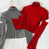 Női alkalmi blúz három színben pólógallérral és kivágásokkal