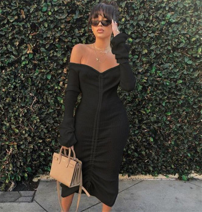 Modern őszi ruha csupasz váll aszimmetrikus modell fekete, fehér és piros színben