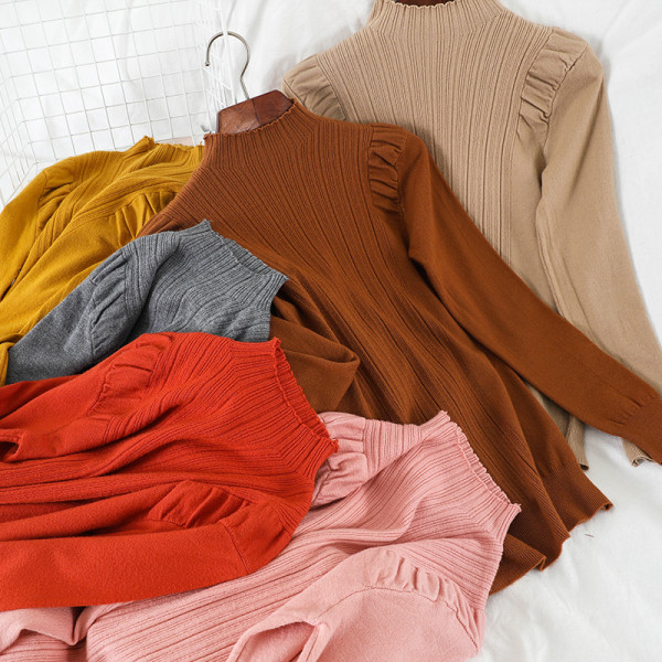 Καθημερινό γυναικείο πουλόβερ σε διάφορα χρώματα με ημι-υψηλό γιακά