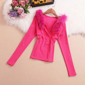 Μοντέρνα γυναικεία μπλούζα σε τρία χρώματα με V-λαιμόκοψη 