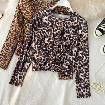 Modern női blúz állatmintás, hosszú ujjú két színben