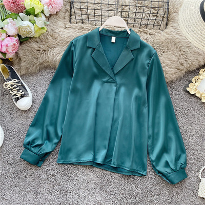 Női szatén ing spitz nyakkivágással és klasszikus gallérral, négy színben