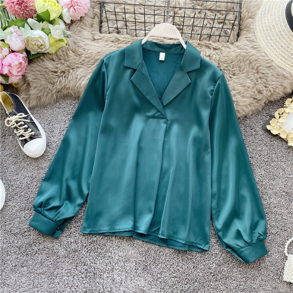 Női szatén ing spitz nyakkivágással és klasszikus gallérral, négy színben