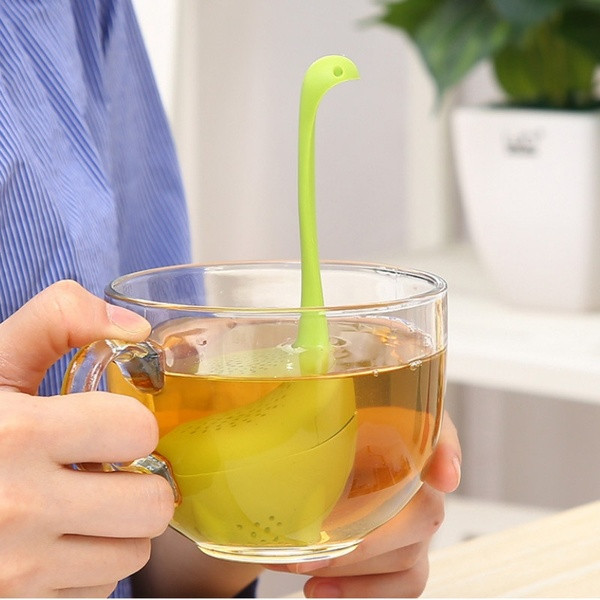 Силиконова лъжица с филтър във формата на динозавър за бързо и лесно приготвяне на чай в син, зелен и червен цвят