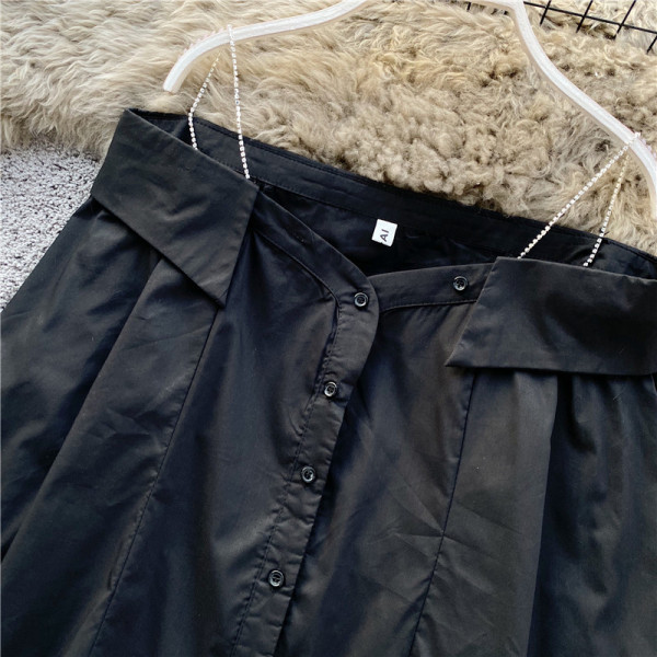 Modern női ing csupasz váll és hosszú ujjú fekete-fehér színben