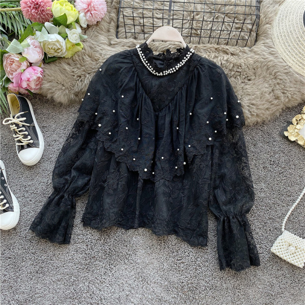 Modern női csipke ing fehér és fekete gyöngyökkel