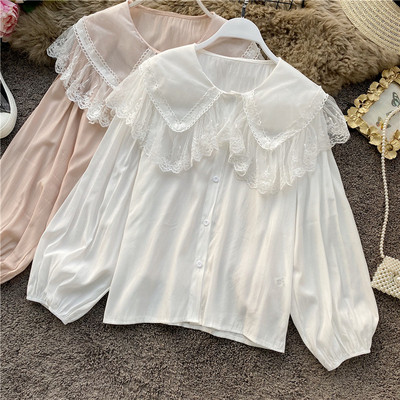 Μοντέρνο γυναικείο πουκάμισο με κουμπιά και δαντέλα γιακά σε τρία χρώματα