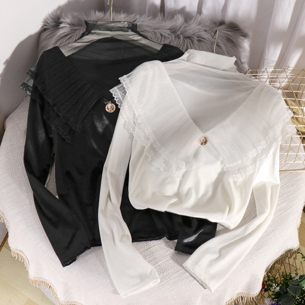 Modern női blúz tüll gallérral Karcsú modell fekete-fehér színben