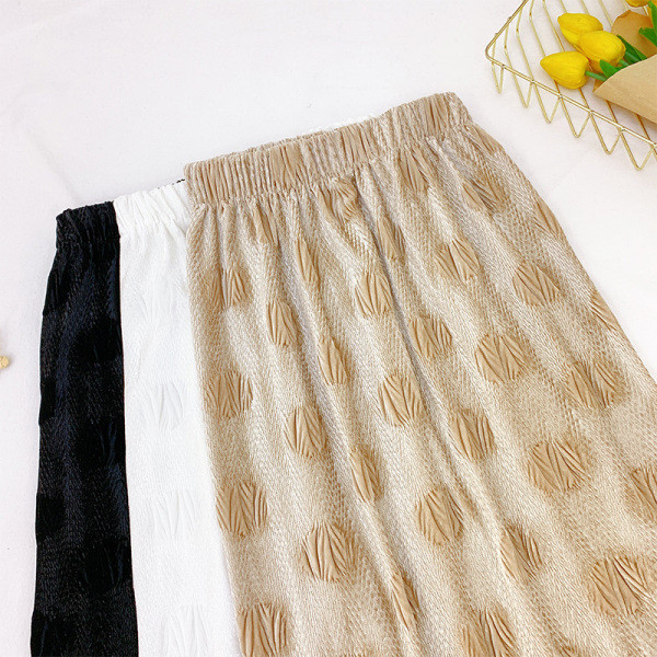 Női redőzött szoknya elasztikus derékkal, fehér, fekete és bézs színben