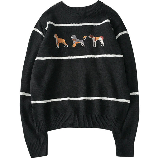 Fekete és bézs színű női pulóver kerek nyakkivágással és hímzéssel