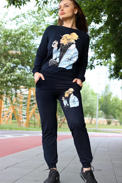 Kétrészes női napi szett fekete és szürke színben