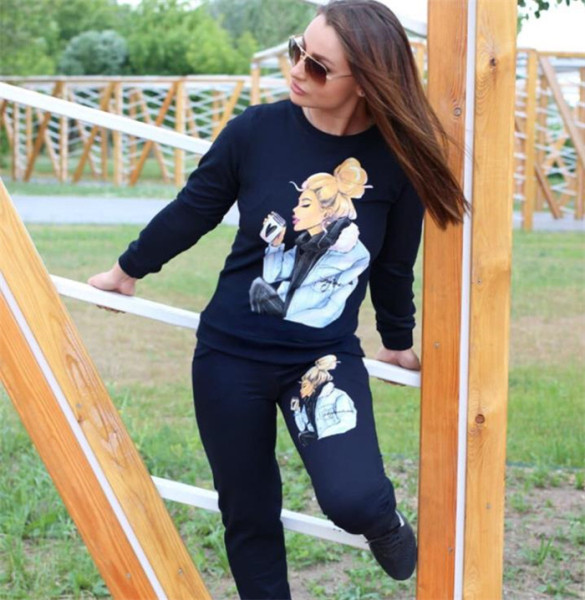 Kétrészes női napi szett fekete és szürke színben