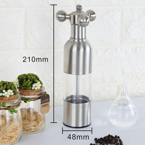 Rozsdamentes kézi daráló sóval és borssal ezüst színben