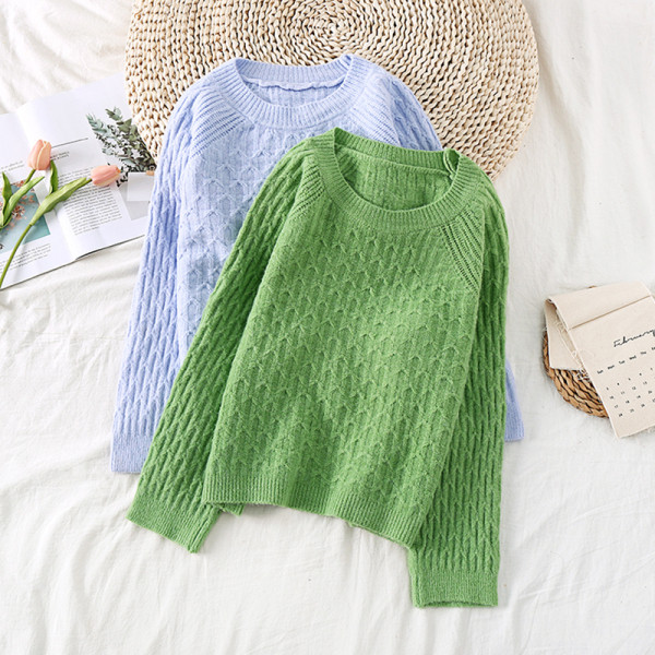 Alkalmi női téli pulóver ovális nyakkivágással, különböző színekben
