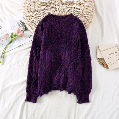 Új modell női pulóver szakadt motívummal, ovális nyakkivágással