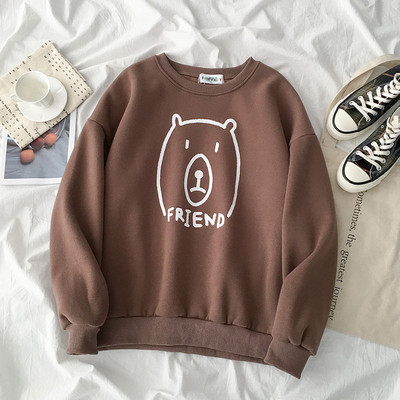 Καθημερινή γυναικεία μπλούζα σε τρία χρώματα με ωοειδές λαιμό και εφαρμογή