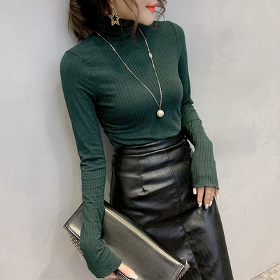 Alkalmi női blúz magas gallérral szürke, fekete és zöld színekben