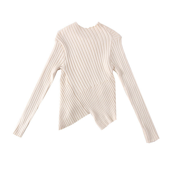 Μοντέρνο γυναικείο πουλόβερ  με στρογγυλη λαιμόκοψη σε λευκό, μαύρο, μπεζ και καφέ χρώμα