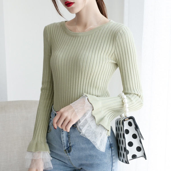 Modern női pulóver lótusz ujjal és tüllrel