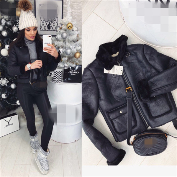 ÚJ Női őszi-téli kabát puha béléssel és fekete zsebekkel