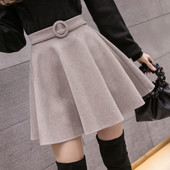 Μοντέρνα γυναικεία  φούστα με ζώνη στη  μέσης με μαύρη και γκρι χρώμα