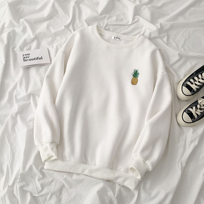 Alkalmi női blúz öt színben, hímzéssel és ovális nyakkivágással