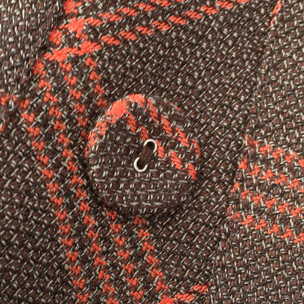 Μοντέρνα γυανικεία φούστα με  κουμπί σε ρετρό στυλ και υψηλή μέση