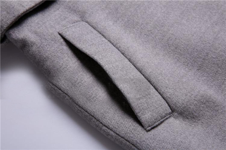 Елегантно дамско дълго палто с копчета подходящо за есента и зимата в сив цвят 