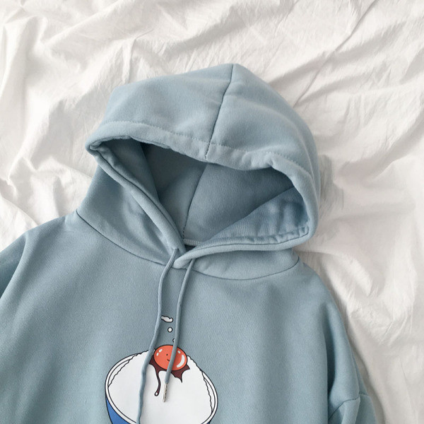 Γυναικείο φούτερ σε τρία χρώματα με εφαρμογή και κουκούλα