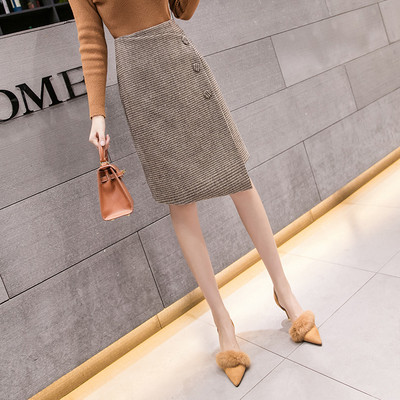 Γυναικεία καρό φούστα -ασύμμετρο μοτίβο σε δύο χρώματα με κουμπιά