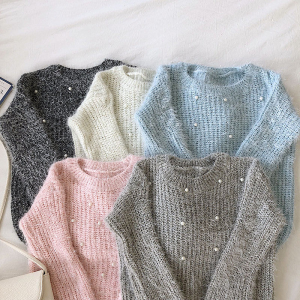 Alkalmi női pulóver ovális nyakkivágással és gyöngyökkel több színben