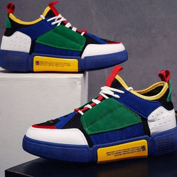 Modern férfi tornacipő fűzővel és vastag talppal, három színben