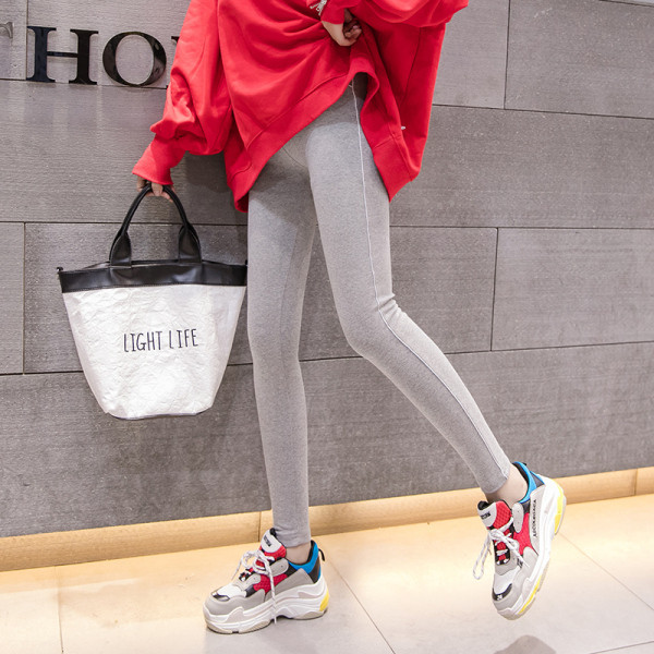 Női alkalmi leggings fekete és szürke szegéllyel