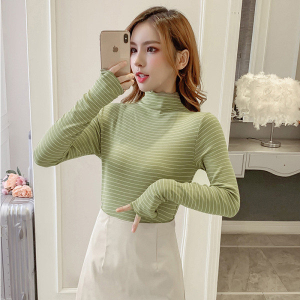 Lezser női blúz három színben, hosszú ujjal és magas gallérral