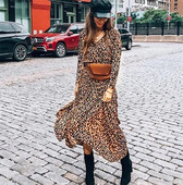 Aktuális női ruha hosszú modell állatmintával