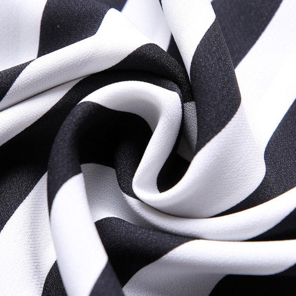 Új modell csíkos női blúz spitz nyakkivágással - két modell