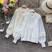 Női ing csipkével és hosszú ujjú rózsaszín, fehér és bézs színben