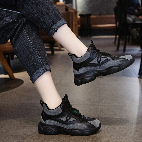 Női alkalmi sportcipő fehér, szürke és kék fűzővel