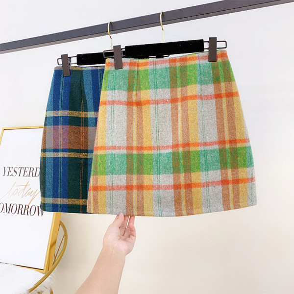 Γυναικεία χειμερινή καρό φούστα με ψηλή μέση σε μπλε και πράσινο χρώμα
