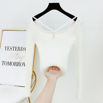 Modern női pulóver keresztpántokkal, szürke, fekete, piros és fehér színben