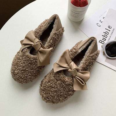 Női pehelypapucs télre 3D elemmel több színben