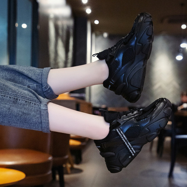 ΝΕΟ μοντέλο γυναικεία αθλητικά παπούτσια με χοντρύ σόλα σε δύο χρώματα