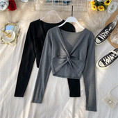 Μοντέρνα  γυναικεία κοντή μπλούζα  με λαιμόκοψη και μακριά μανίκια σε τρία χρώματα