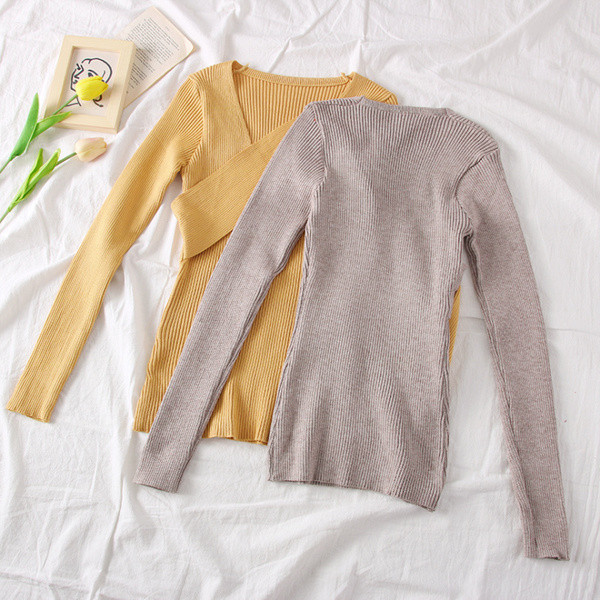 Modern női pulóver spitz nyakkivágással és hosszú ujjú több színben