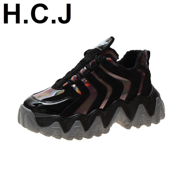 Aktuális őszi női tornacipő vastag durva talppal több színben