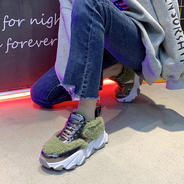 ΝΕΟ μοντέλο γυναικεία υποδήματα φθινοπώρου-χειμώνα σε διάφορα χρώματα